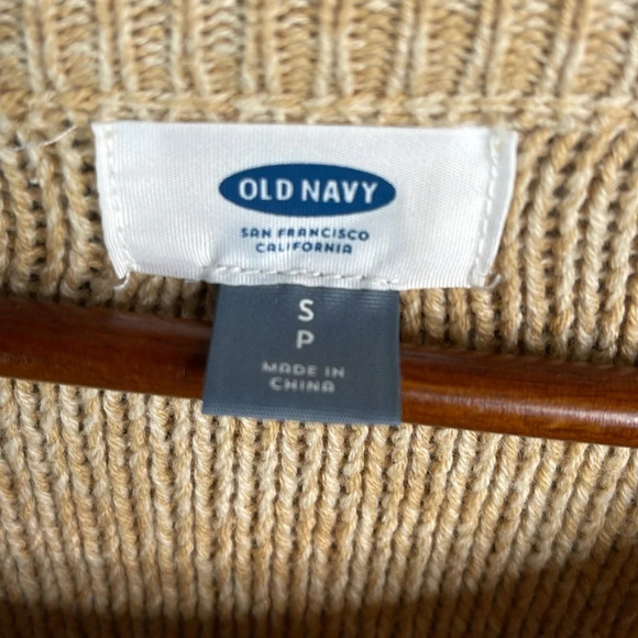 OLD NAVY Classic Cable Knit Pullover Sweater Sand Dune Tan Cotton Blend Crew S - Picture 8 of 12